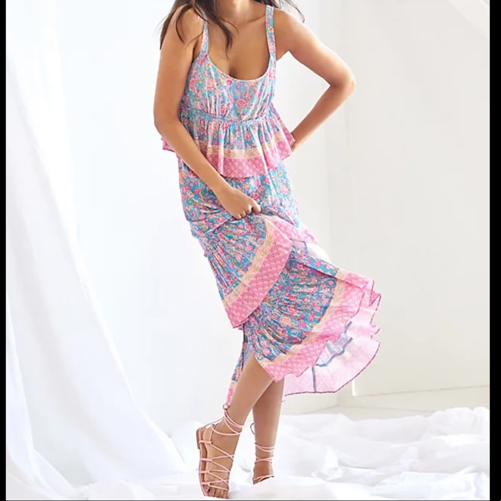 2pc Anthropologie  set - xs top and xsp skirt worn twice. Xs-xsp